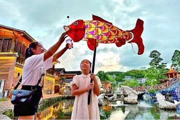 这个暑期，文旅消费“燃”了！